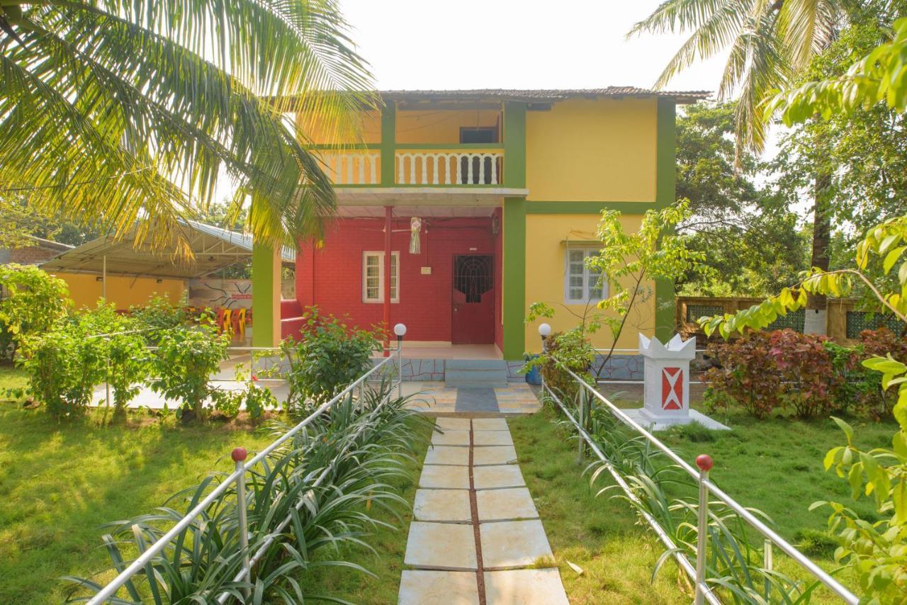 Prajakta Rest House Alibag Bagian luar foto