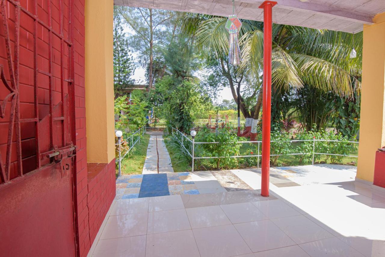Prajakta Rest House Alibag Bagian luar foto