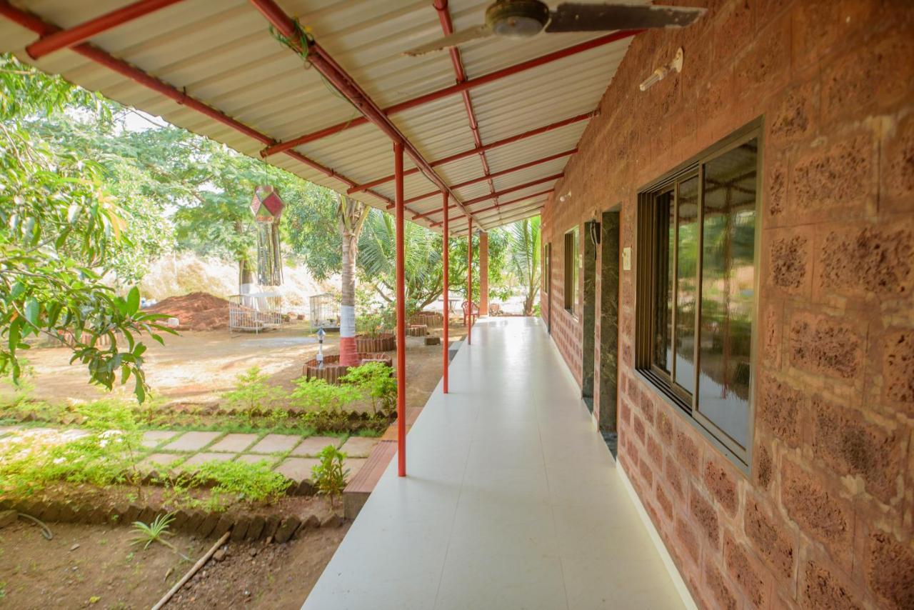 Prajakta Rest House Alibag Bagian luar foto