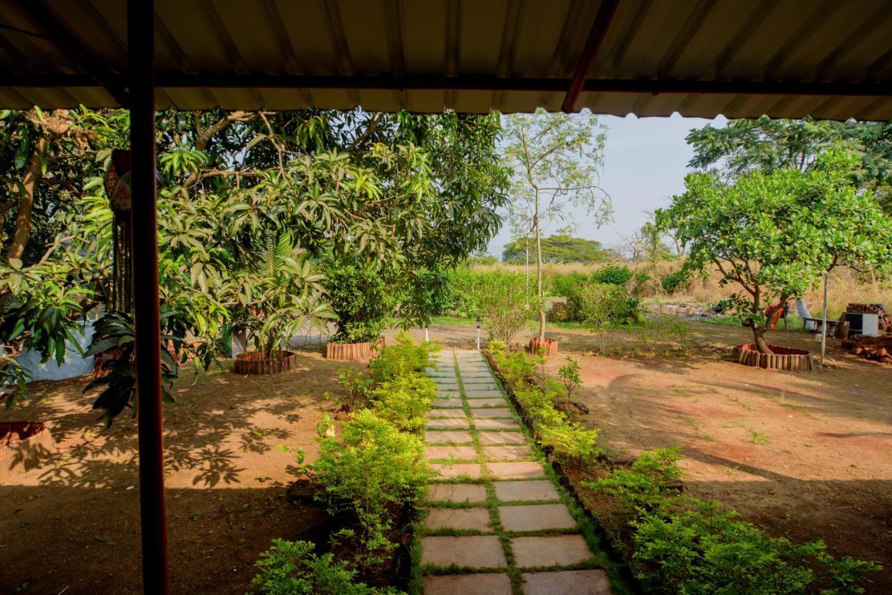 Prajakta Rest House Alibag Bagian luar foto