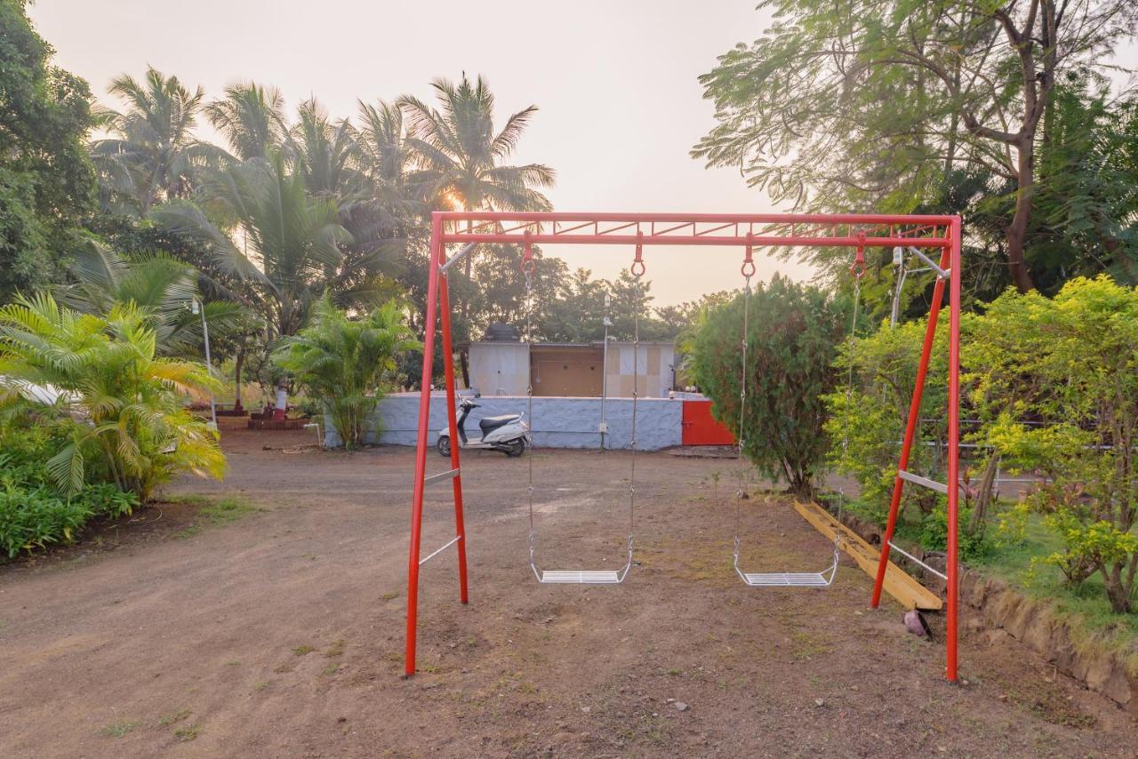 Prajakta Rest House Alibag Bagian luar foto