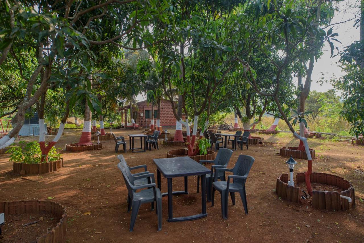 Prajakta Rest House Alibag Bagian luar foto
